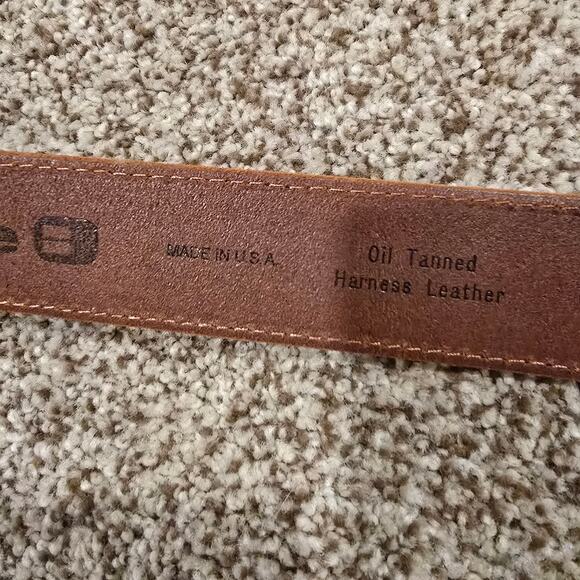 Women's Buckle Brown Leather Belt - Picture 6 of 7